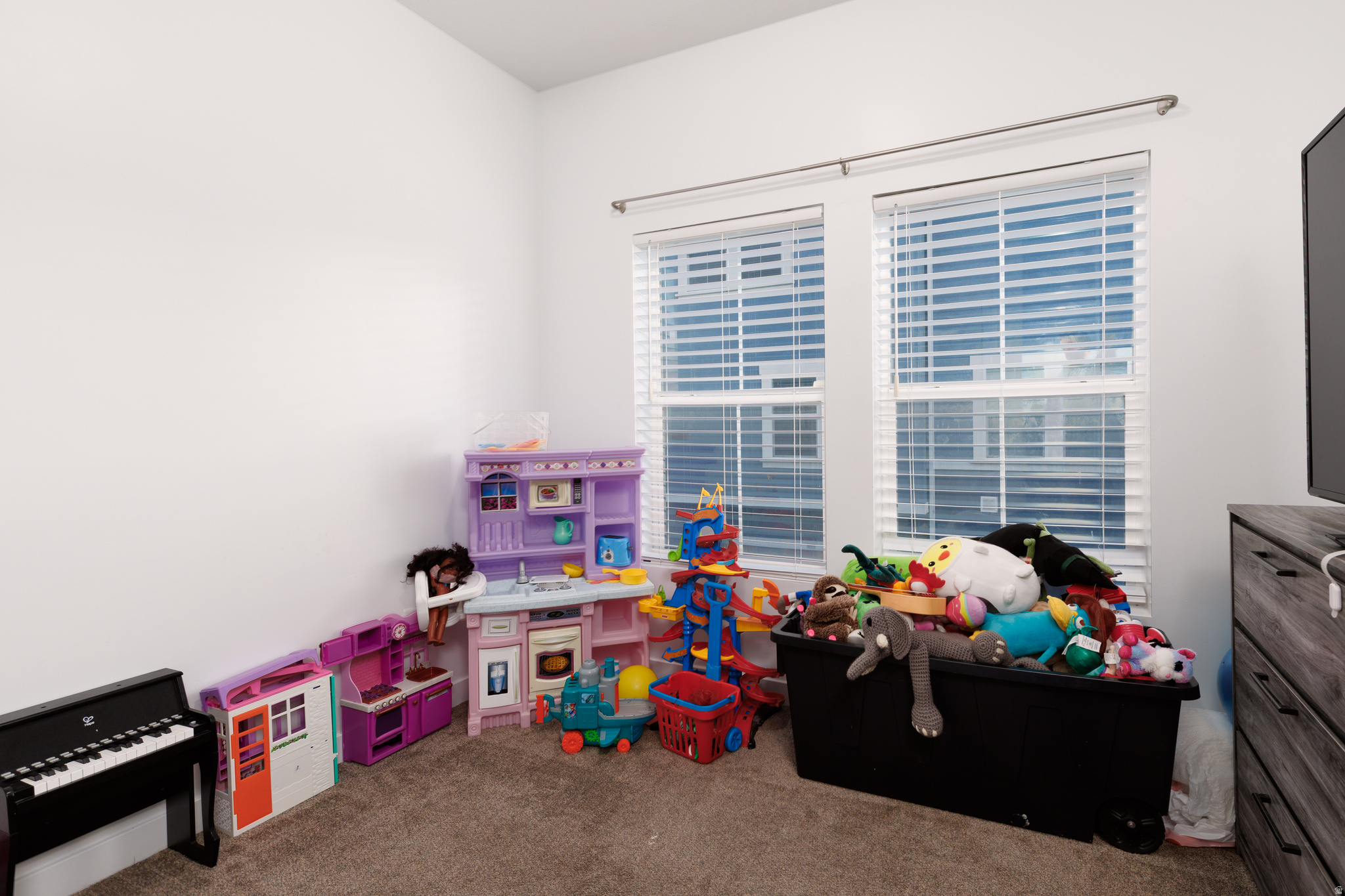 EDGEWATER AT GENEVA - Residential