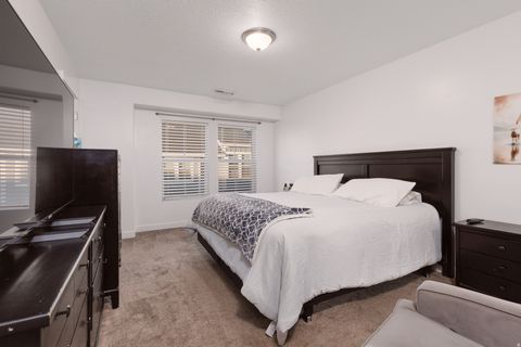 Tiny photo for 671 E 330 N, Vineyard, UT 84059 (MLS # 2088990)
