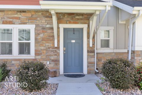 Tiny photo for 671 E 330 N, Vineyard, UT 84059 (MLS # 2088990)