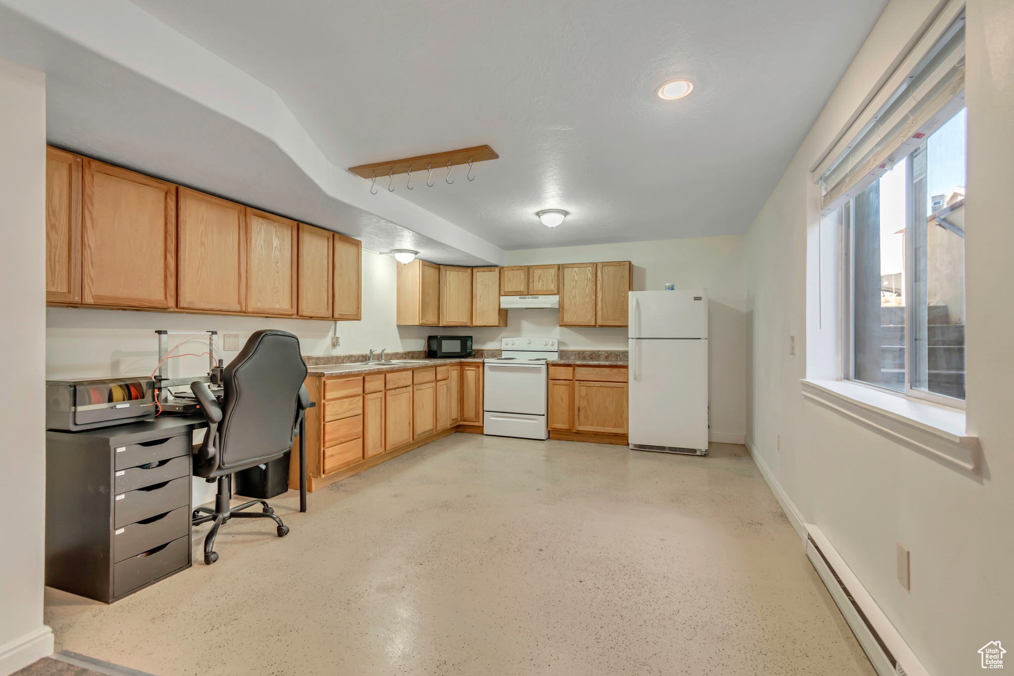 ASPEN MEADOWS - Residential