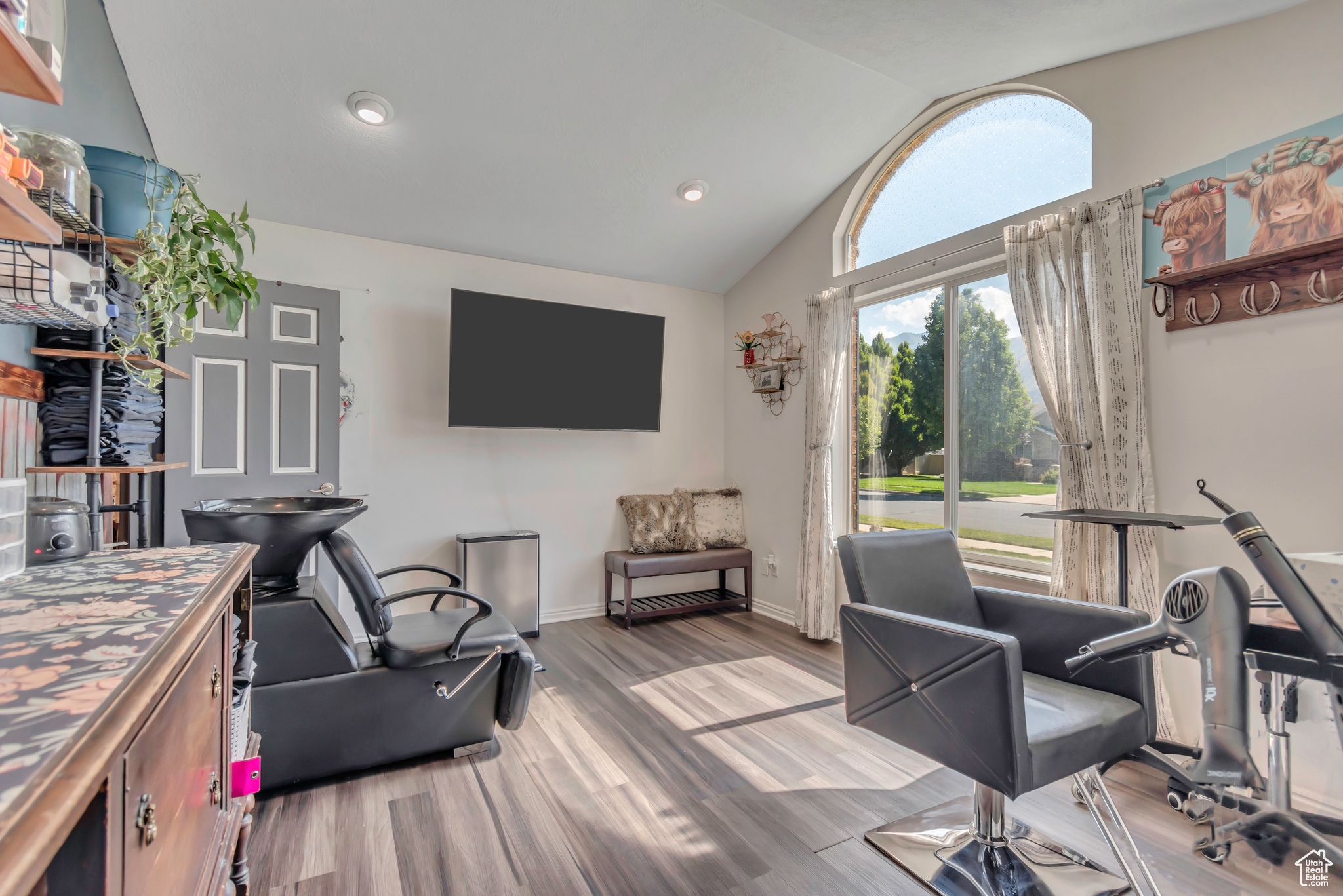 ASPEN MEADOWS - Residential