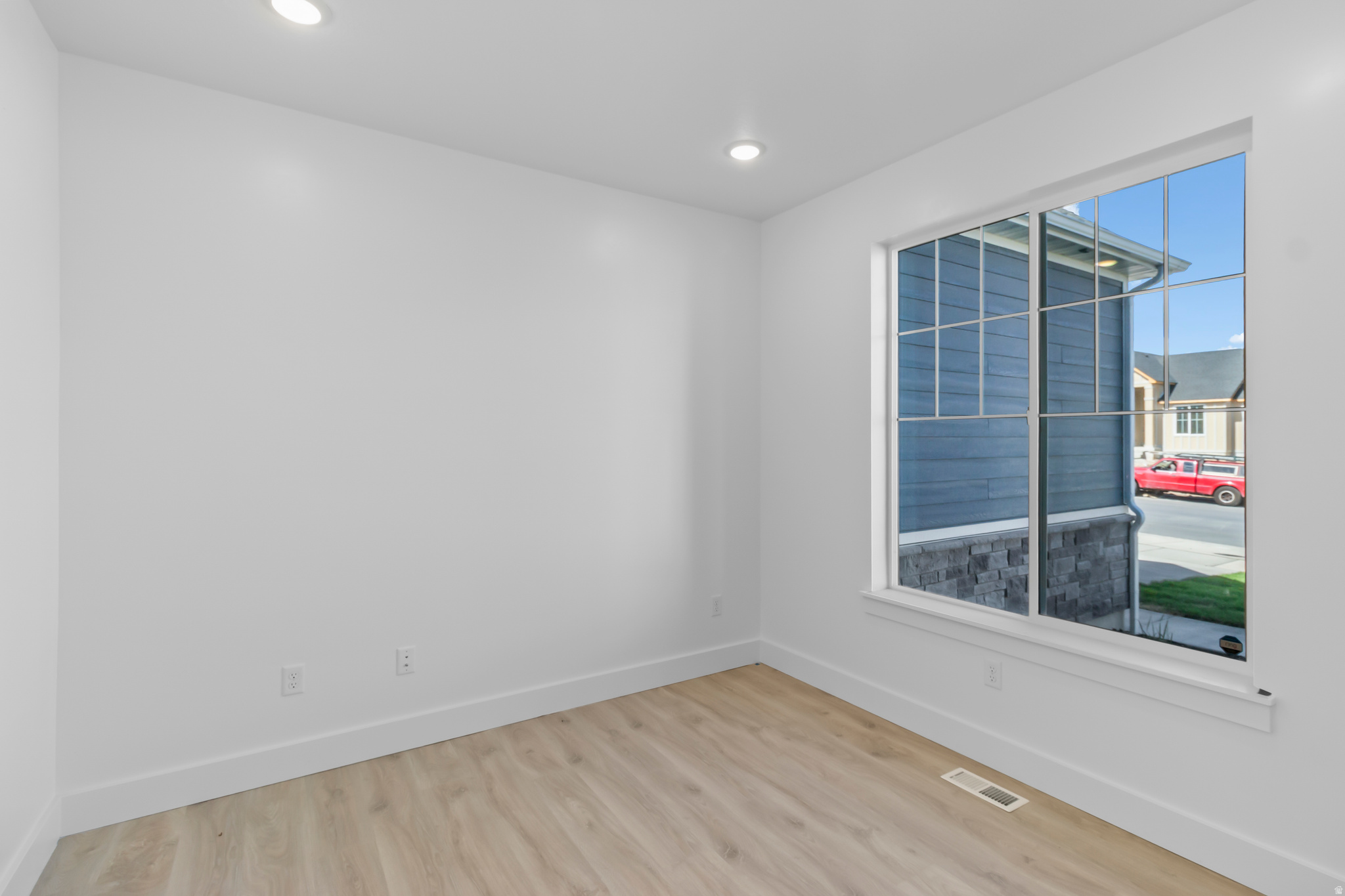 MEADOWS AT HYDE PARK - Residential