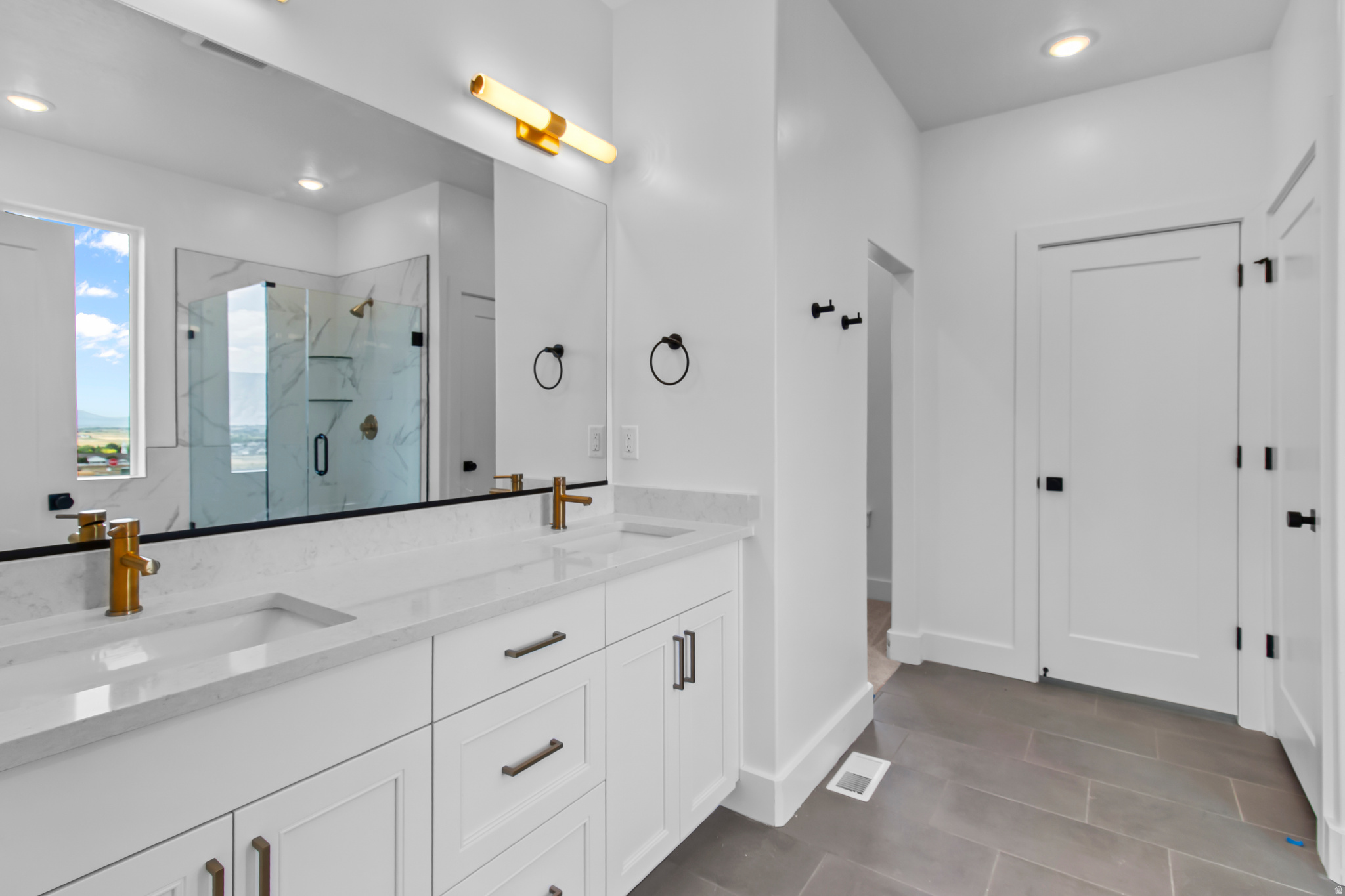 MEADOWS AT HYDE PARK - Residential
