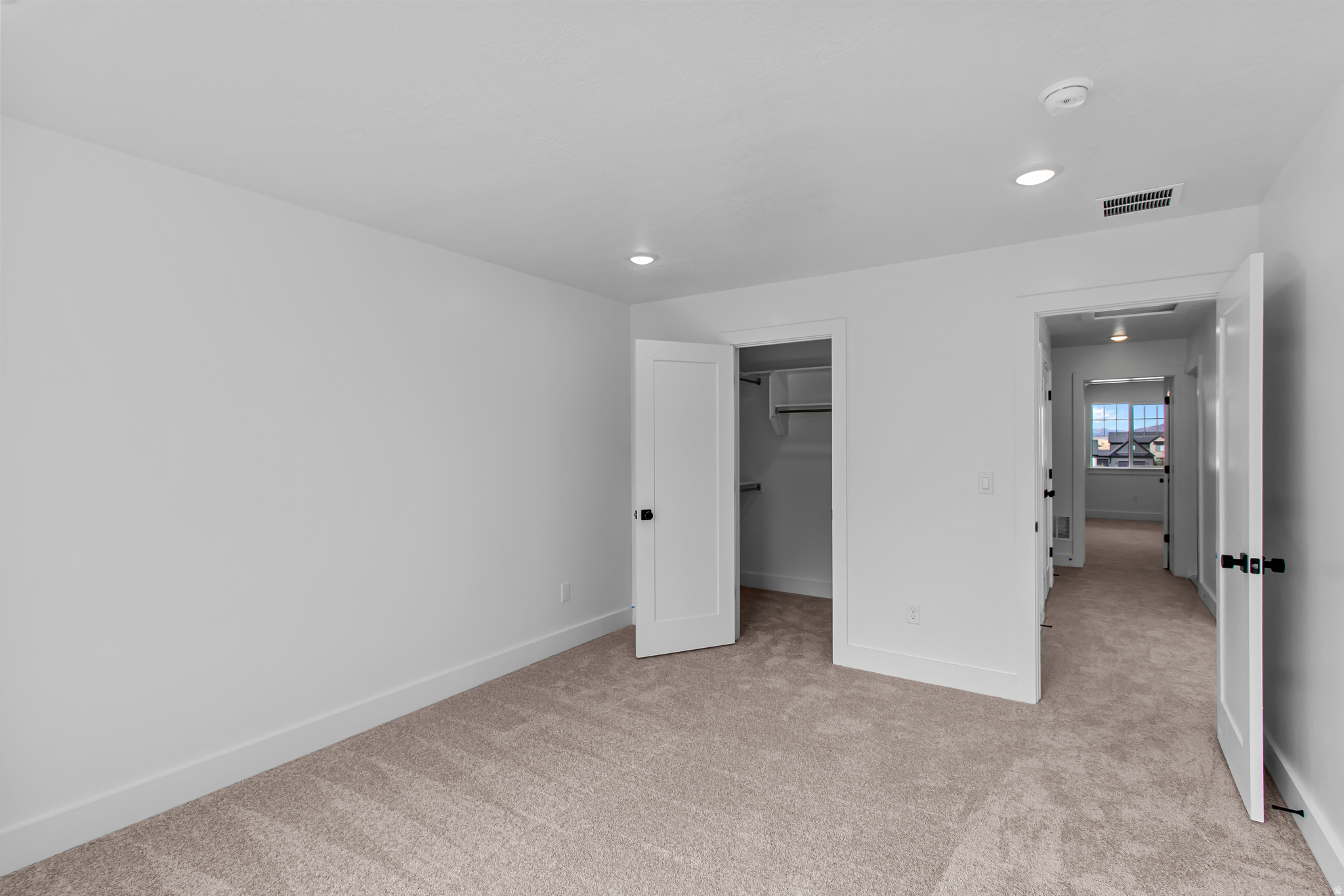 MEADOWS AT HYDE PARK - Residential