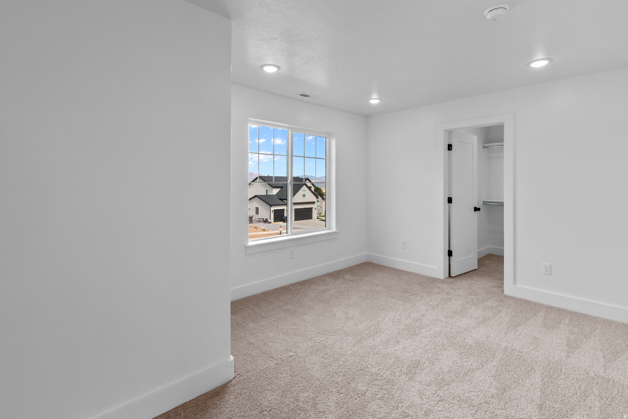 MEADOWS AT HYDE PARK - Residential