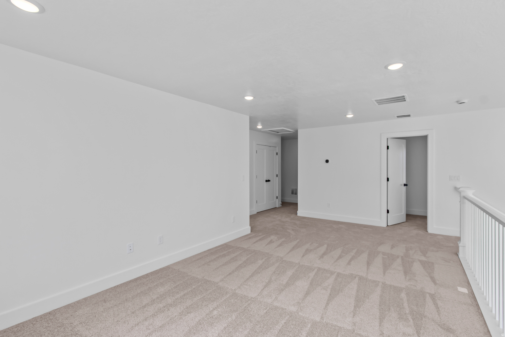MEADOWS AT HYDE PARK - Residential