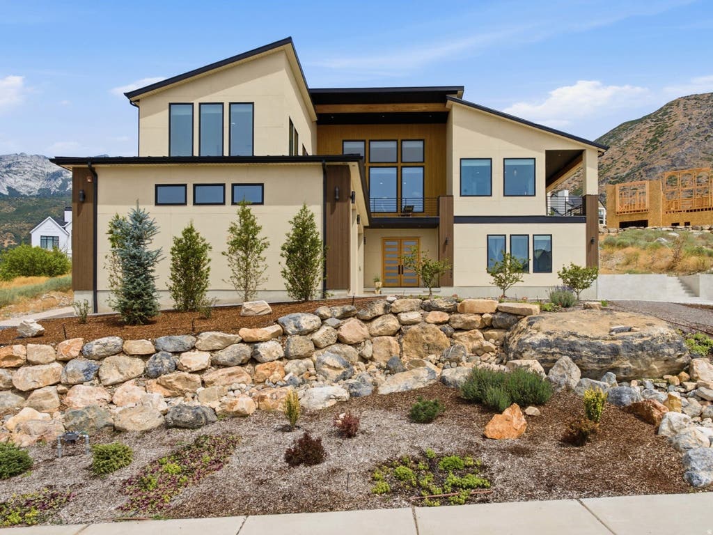 Photo of 1445 E RODEO DR, Alpine, UT 84004 (MLS # 2179674)