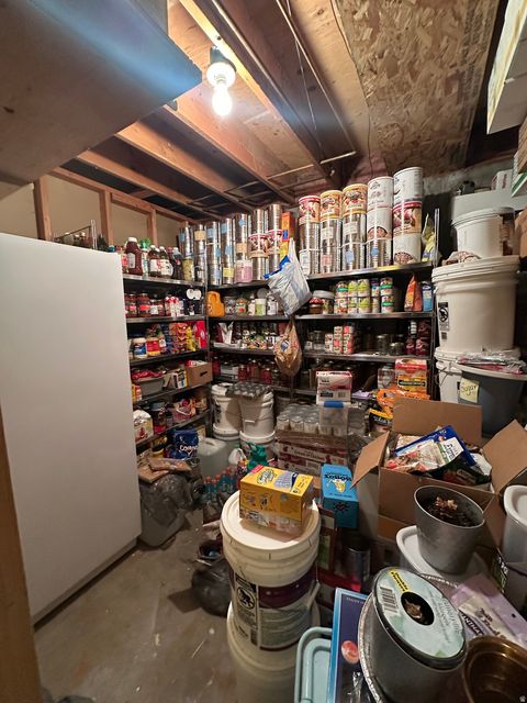 Tiny photo for 922 N 550 E, Orem, UT 84097 (MLS # 2125964)