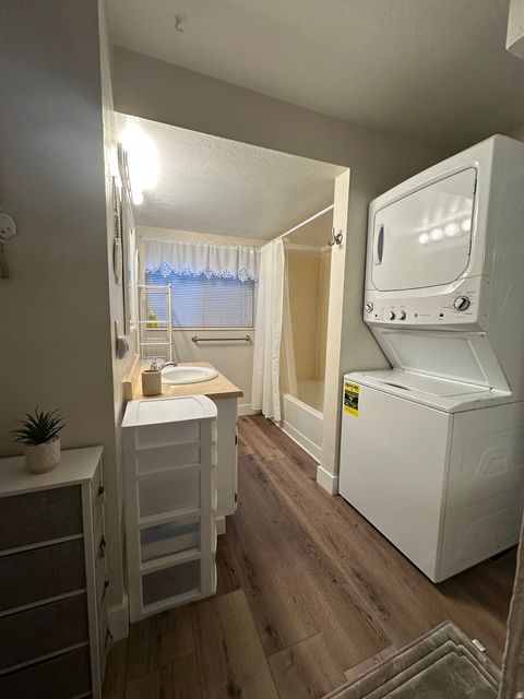 Tiny photo for 922 N 550 E, Orem, UT 84097 (MLS # 2125964)