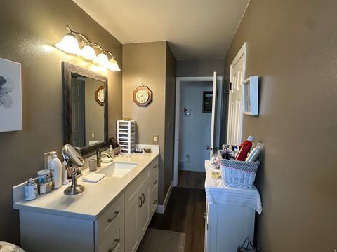 Tiny photo for 922 N 550 E, Orem, UT 84097 (MLS # 2125964)