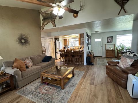 Tiny photo for 922 N 550 E, Orem, UT 84097 (MLS # 2125964)