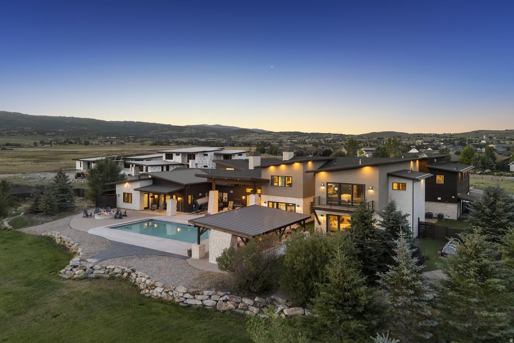 Photo of 7005 N GREENFIELD DR, Park City, UT 84098 (MLS # 2156558)