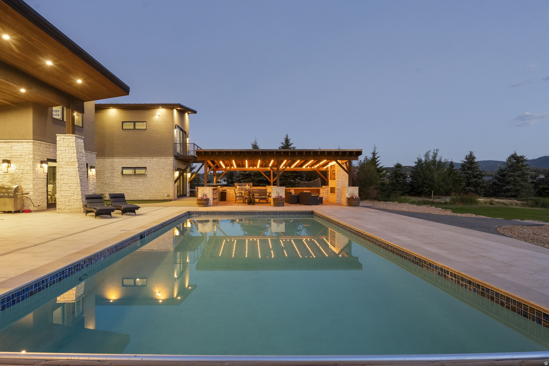 SILVER CREEK - Residential