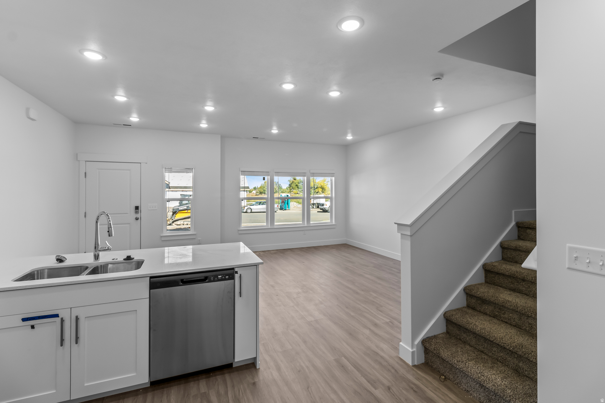 RIDGELINE PARK - Residential