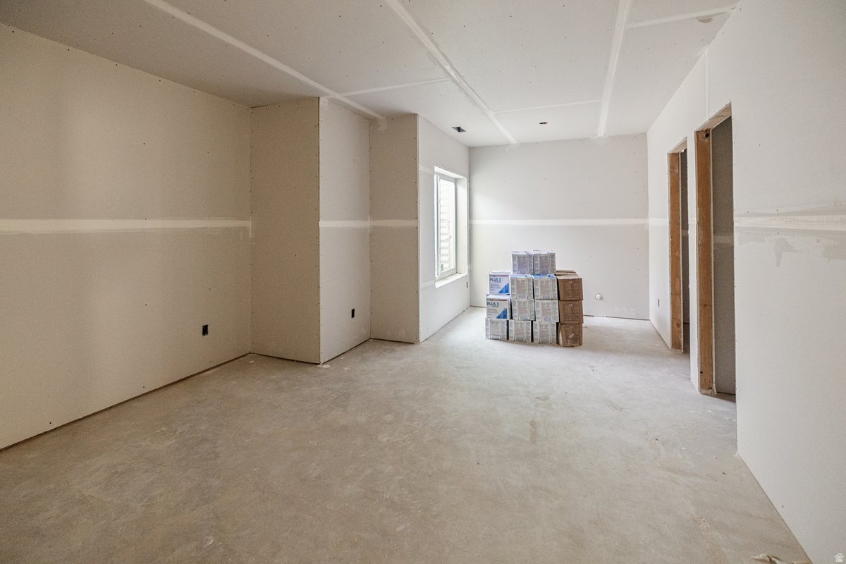 BEACON POINTE - Residential