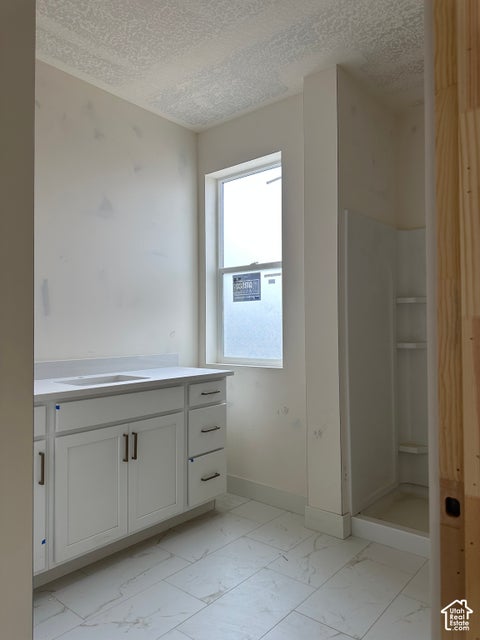 Tiny photo for 981 N HAY LN #39, Farmington, UT 84025 (MLS # 2191418)