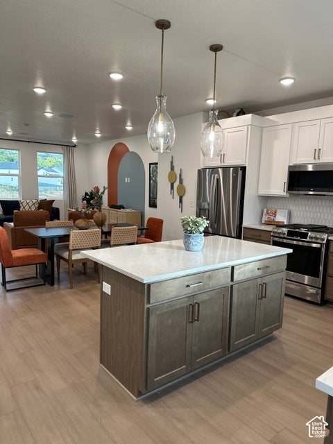 Tiny photo for 981 N HAY LN #39, Farmington, UT 84025 (MLS # 2191418)