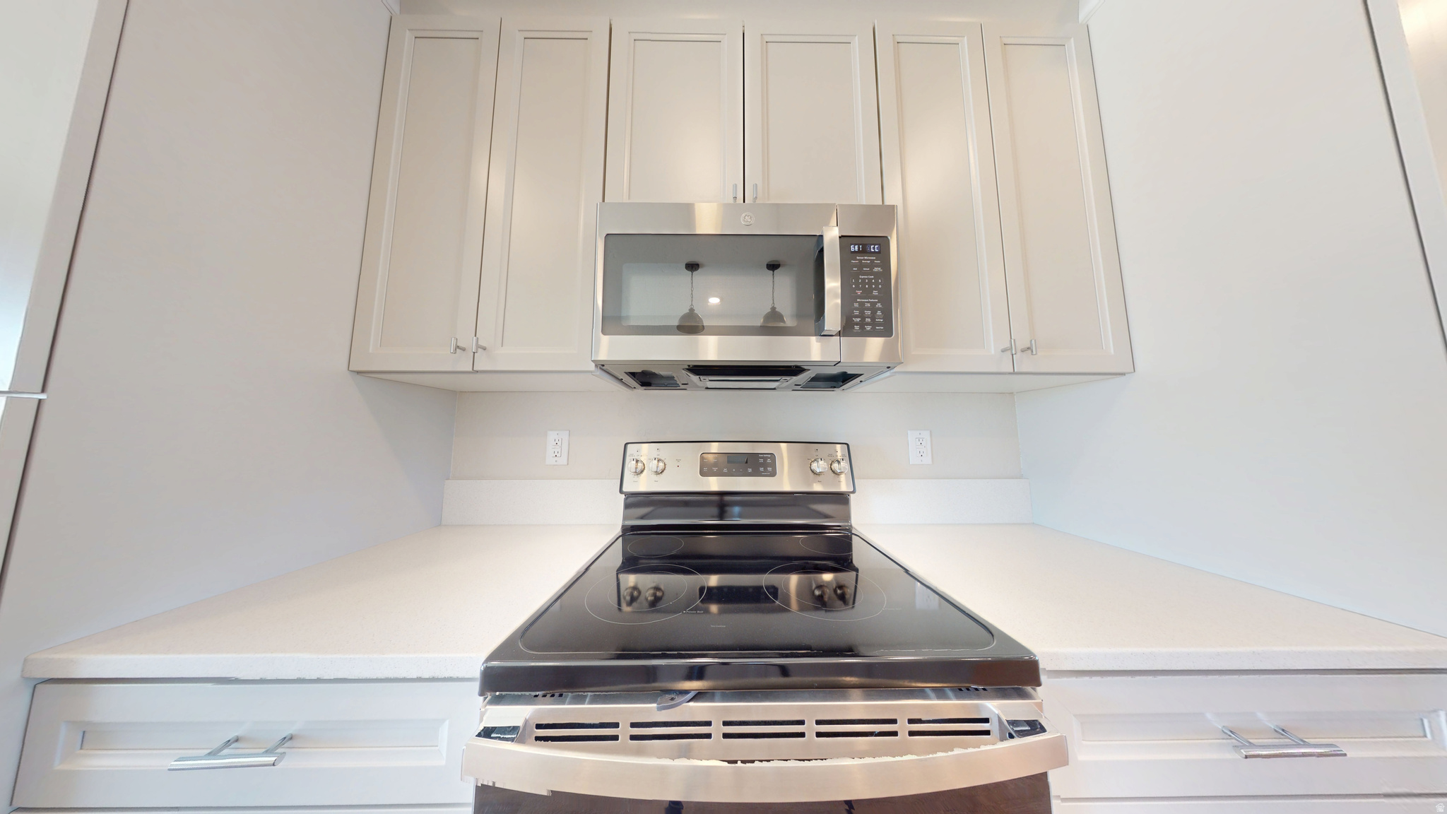 DESERT CANYONS - Residential