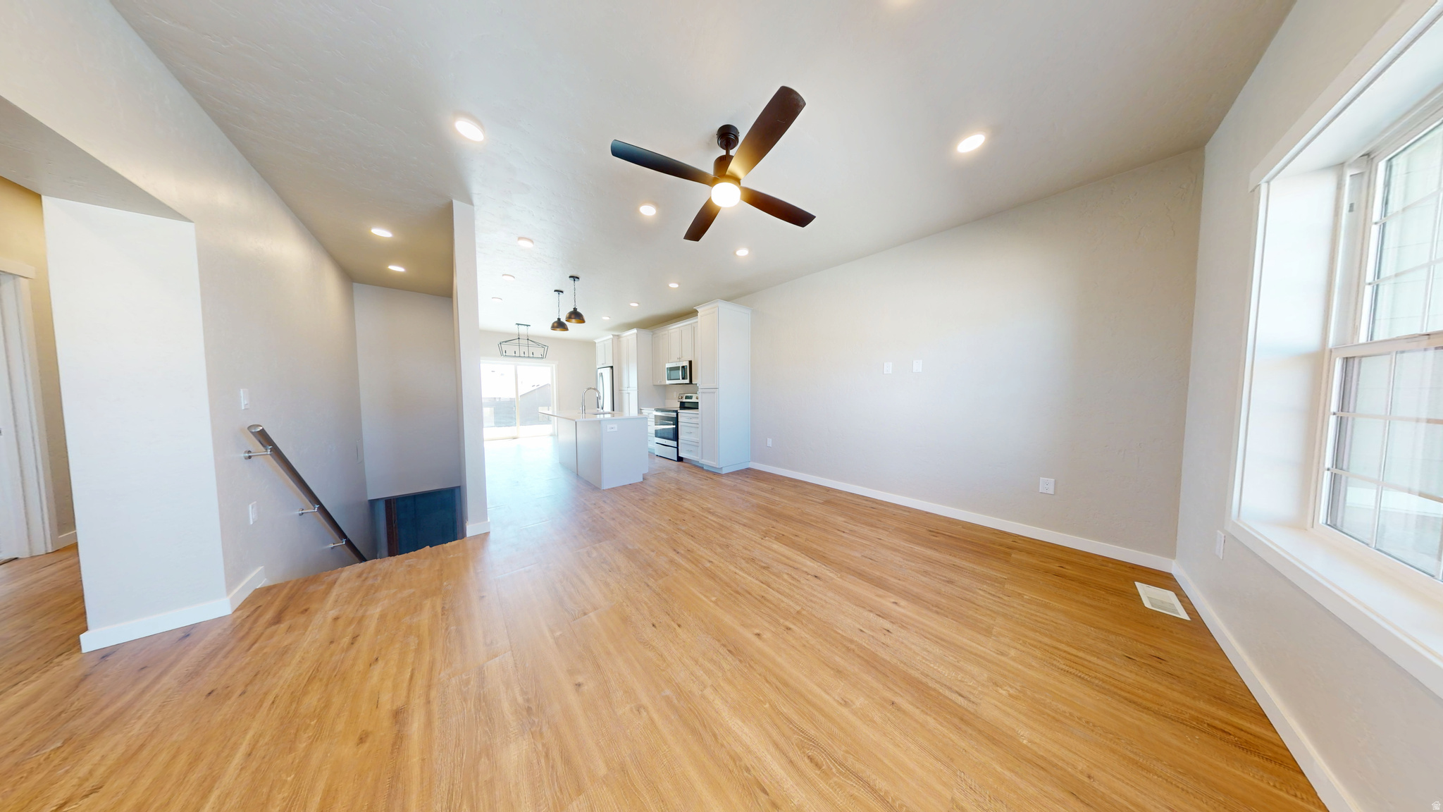 DESERT CANYONS - Residential