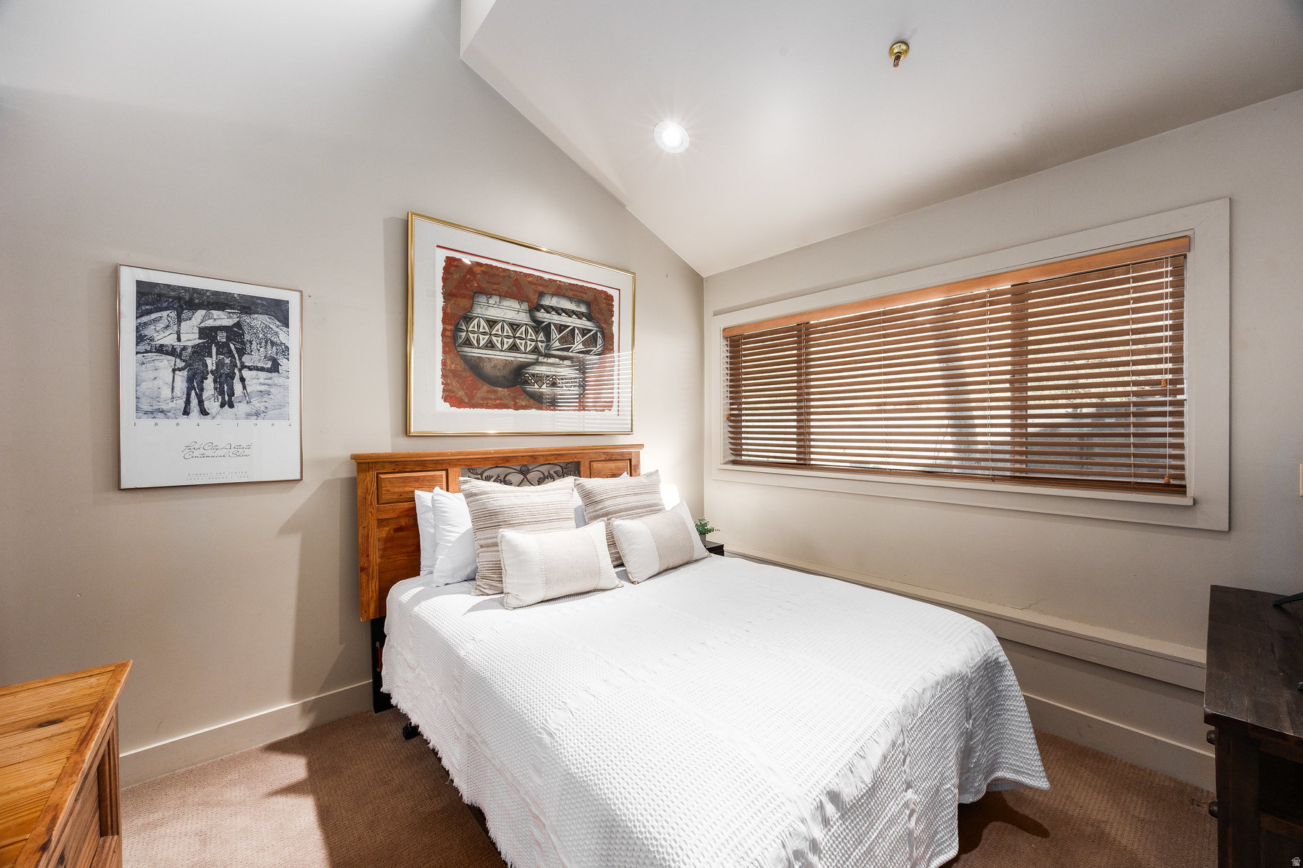 AMBER DAYSTAR - Residential