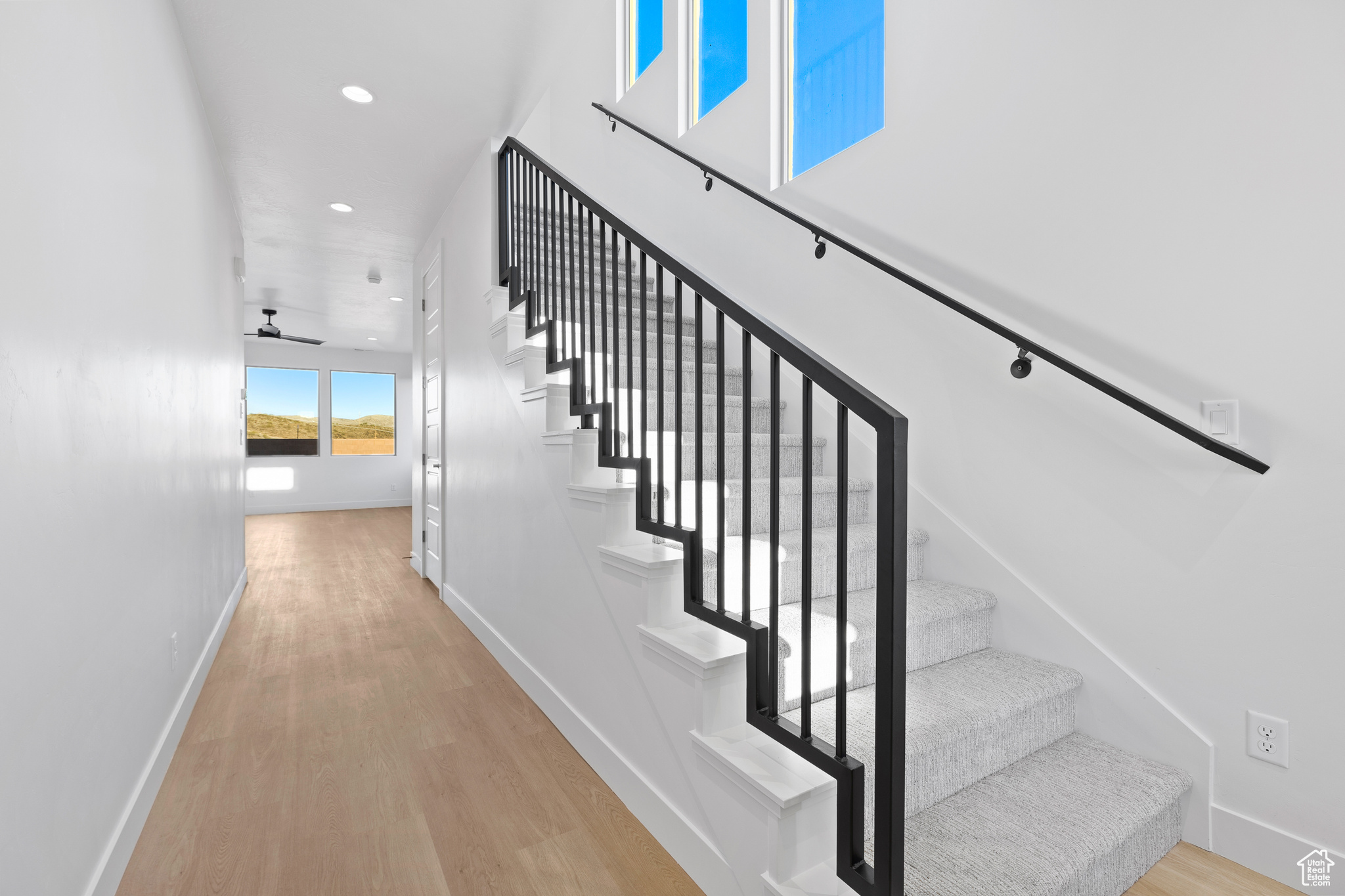 PAINTED SANDS - Residential