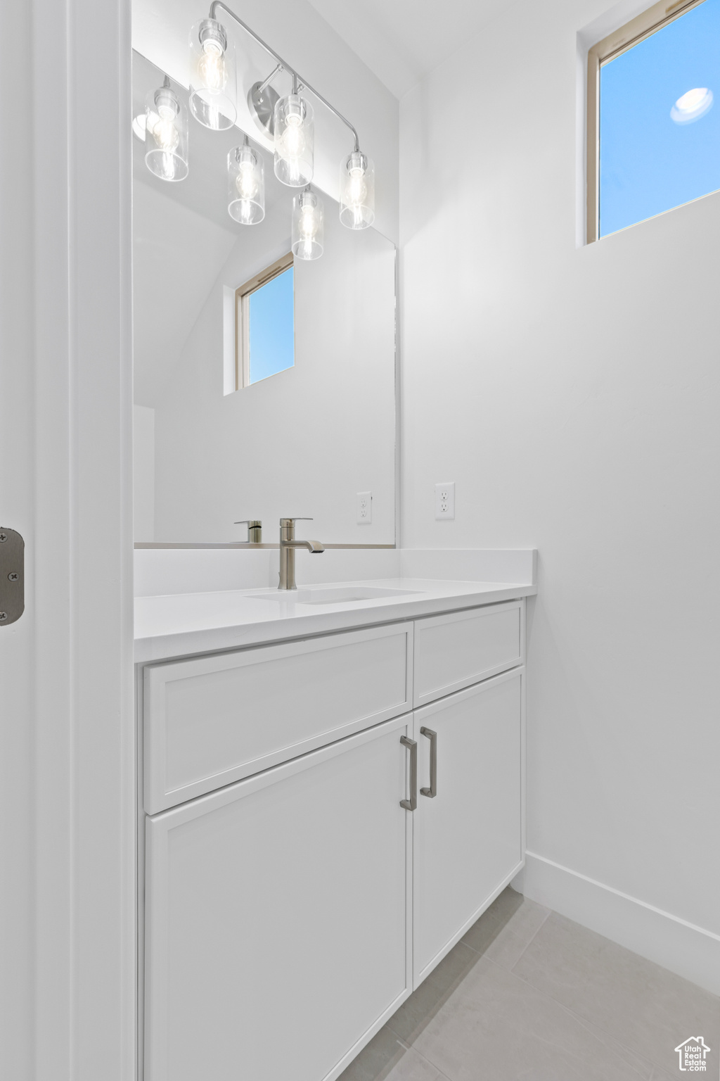 PAINTED SANDS - Residential