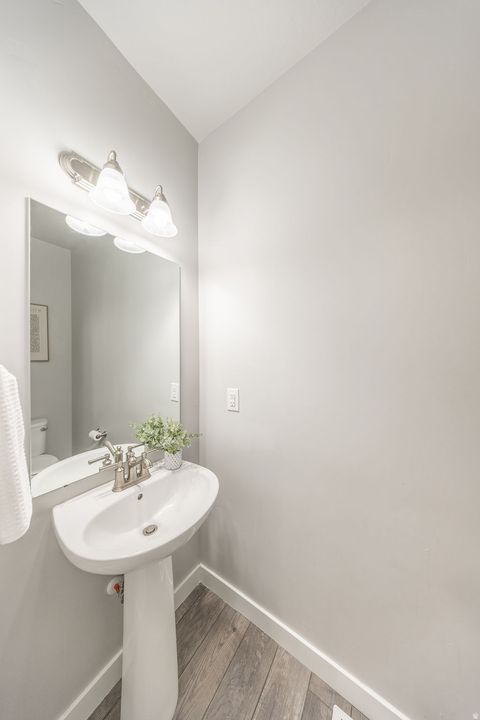 Tiny photo for 18 W LADY LN, Bountiful, UT 84010 (MLS # 2151306)