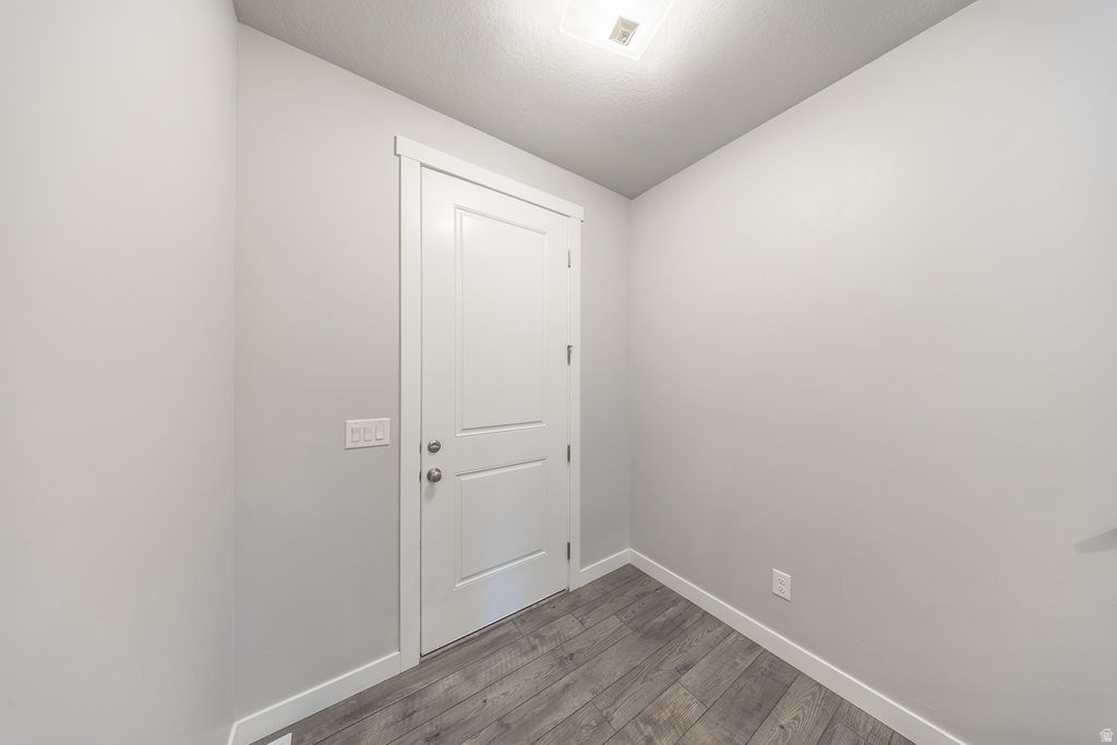 COTTAGES ON MAIN - Residential