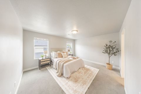 Tiny photo for 18 W LADY LN, Bountiful, UT 84010 (MLS # 2151306)