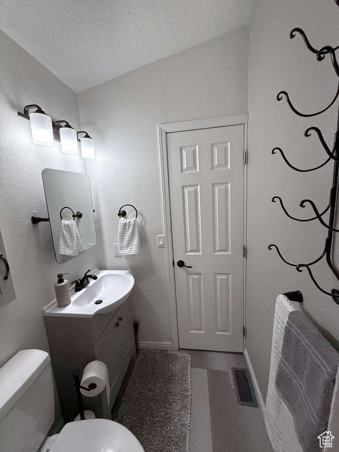 1150 W Red Hills Pkwy #137, Washington, Utah image 14