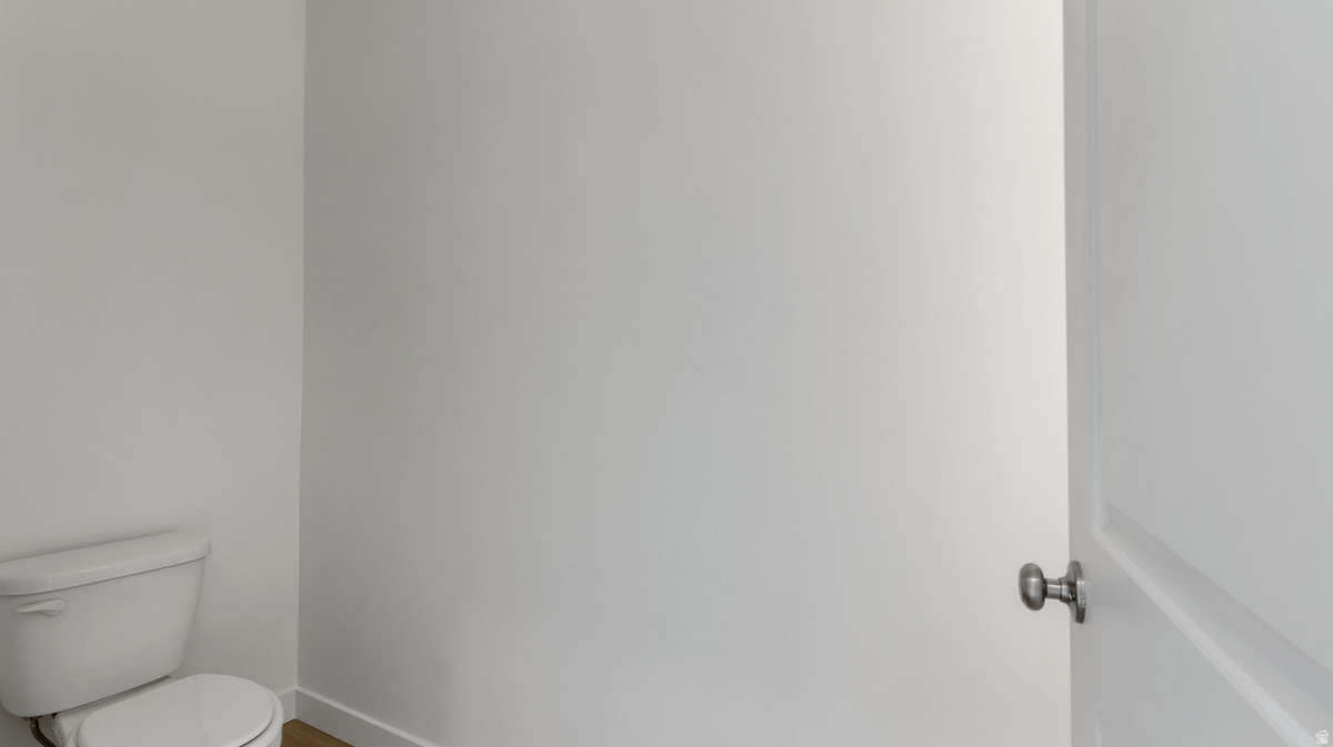 TRAILSIDE - Residential