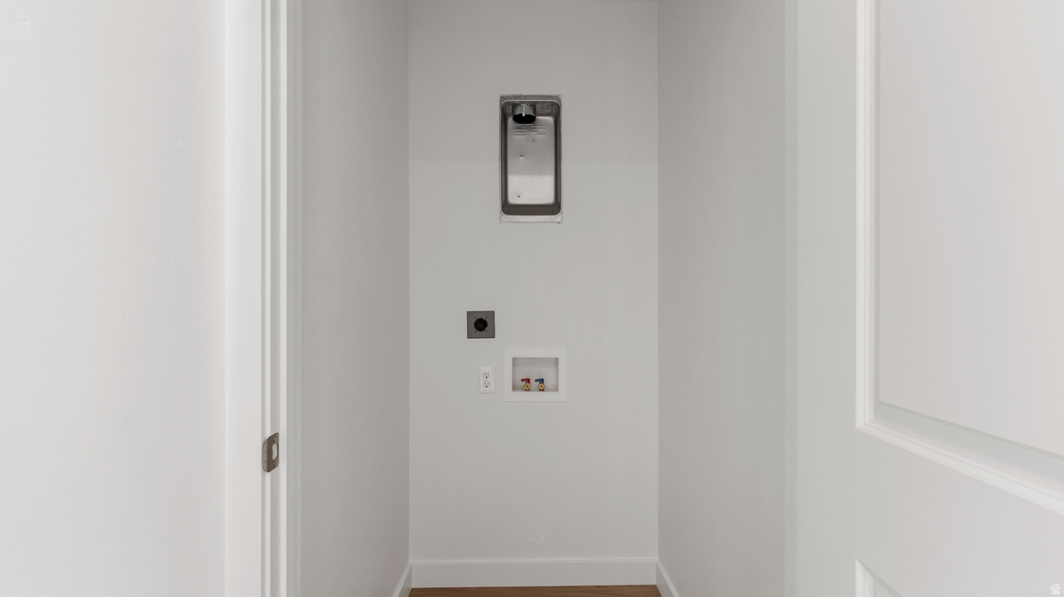 TRAILSIDE - Residential