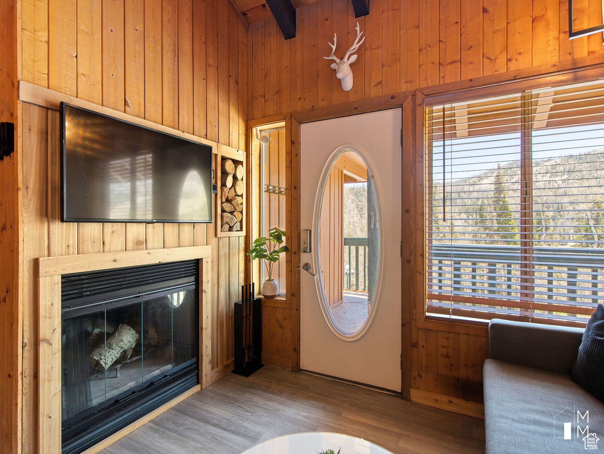 CHALET VILLAGE - Residential