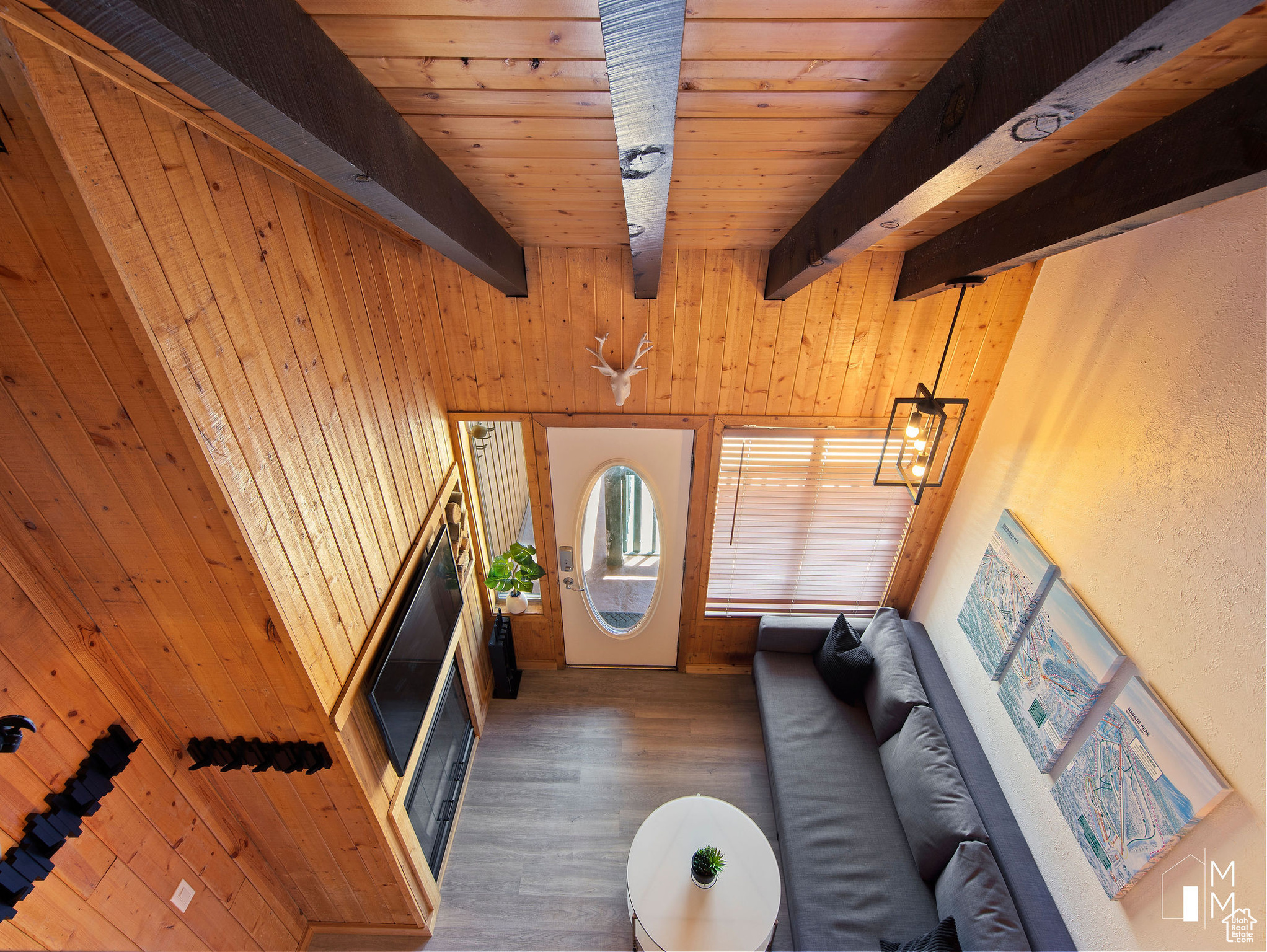 CHALET VILLAGE - Residential