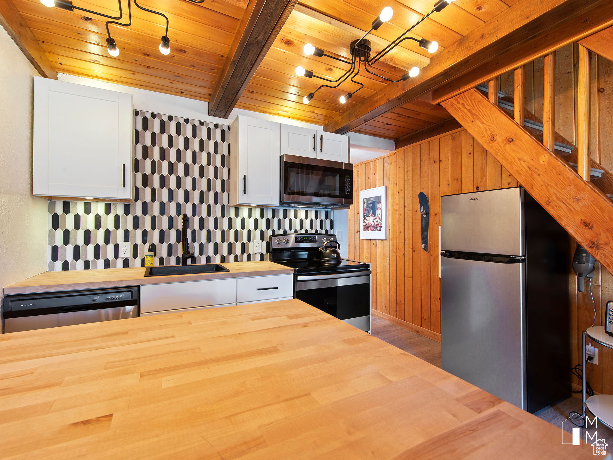 CHALET VILLAGE - Residential