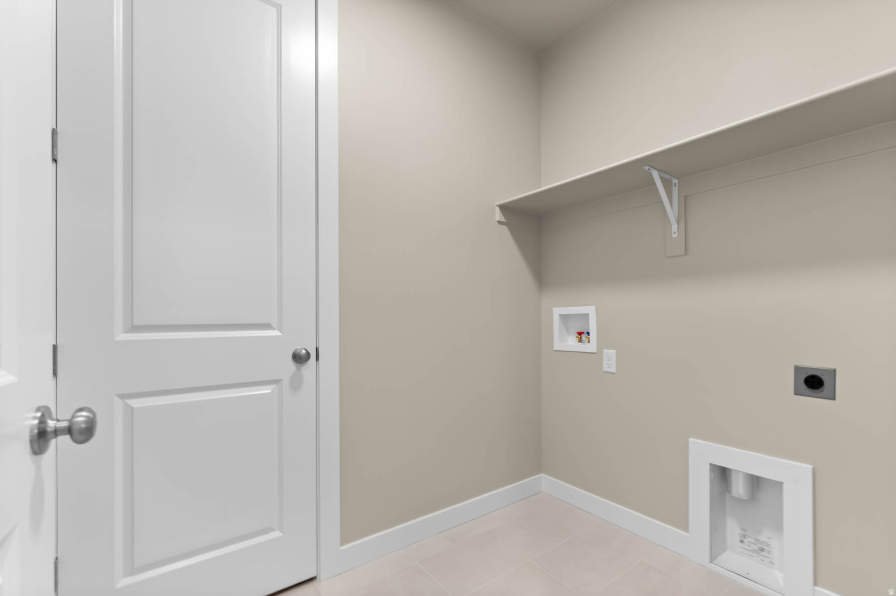 BROADVIEW SHORES 831 - Residential