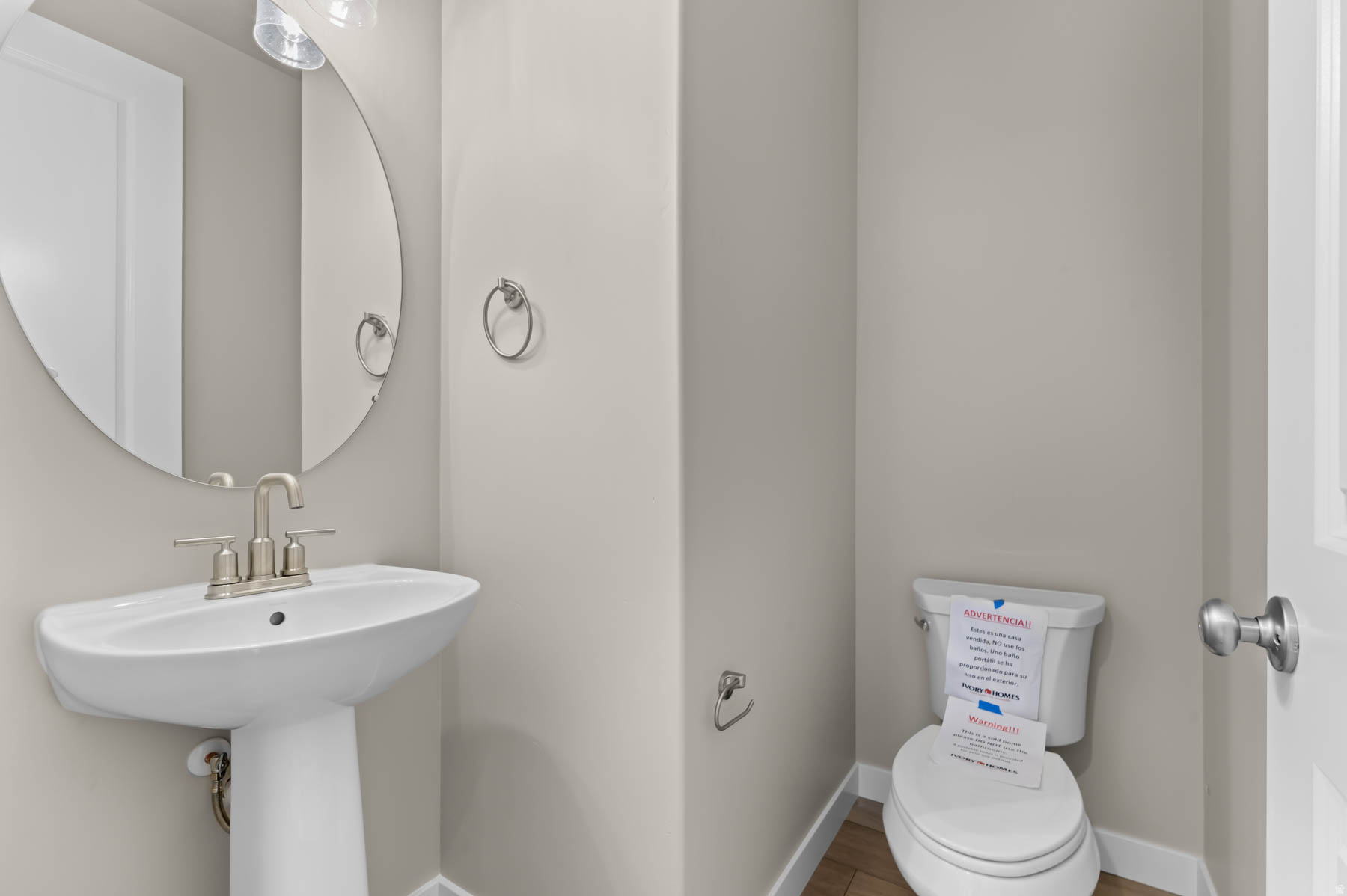 BROADVIEW SHORES 831 - Residential