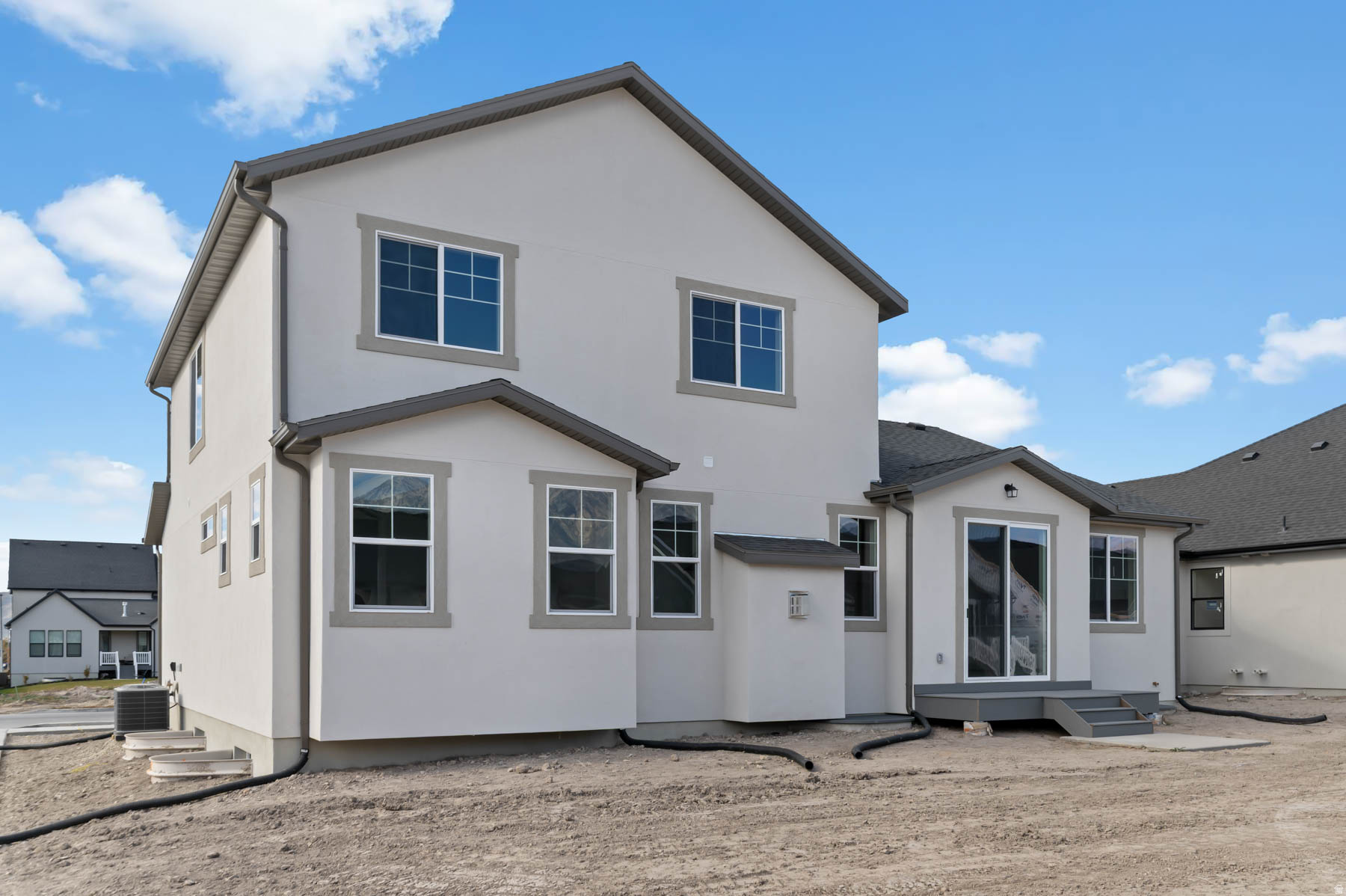 BROADVIEW SHORES 831 - Residential