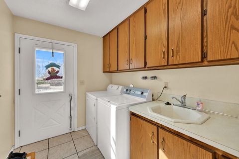 Tiny photo for 1917 W 250 N, Marriott Slaterville, UT 84404 (MLS # 2123360)