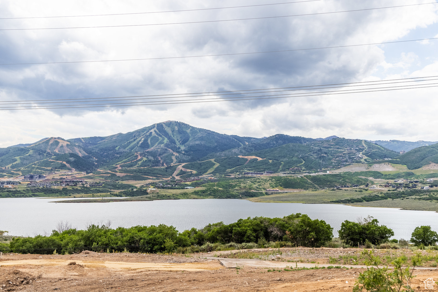 LAKE VIEW ESTATES - Residential