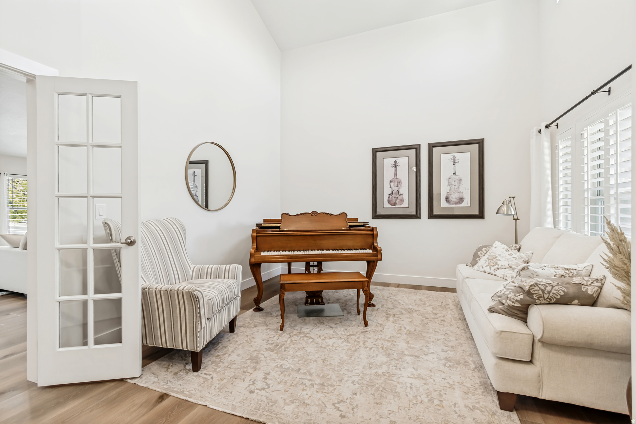 BELLEVUE - Residential