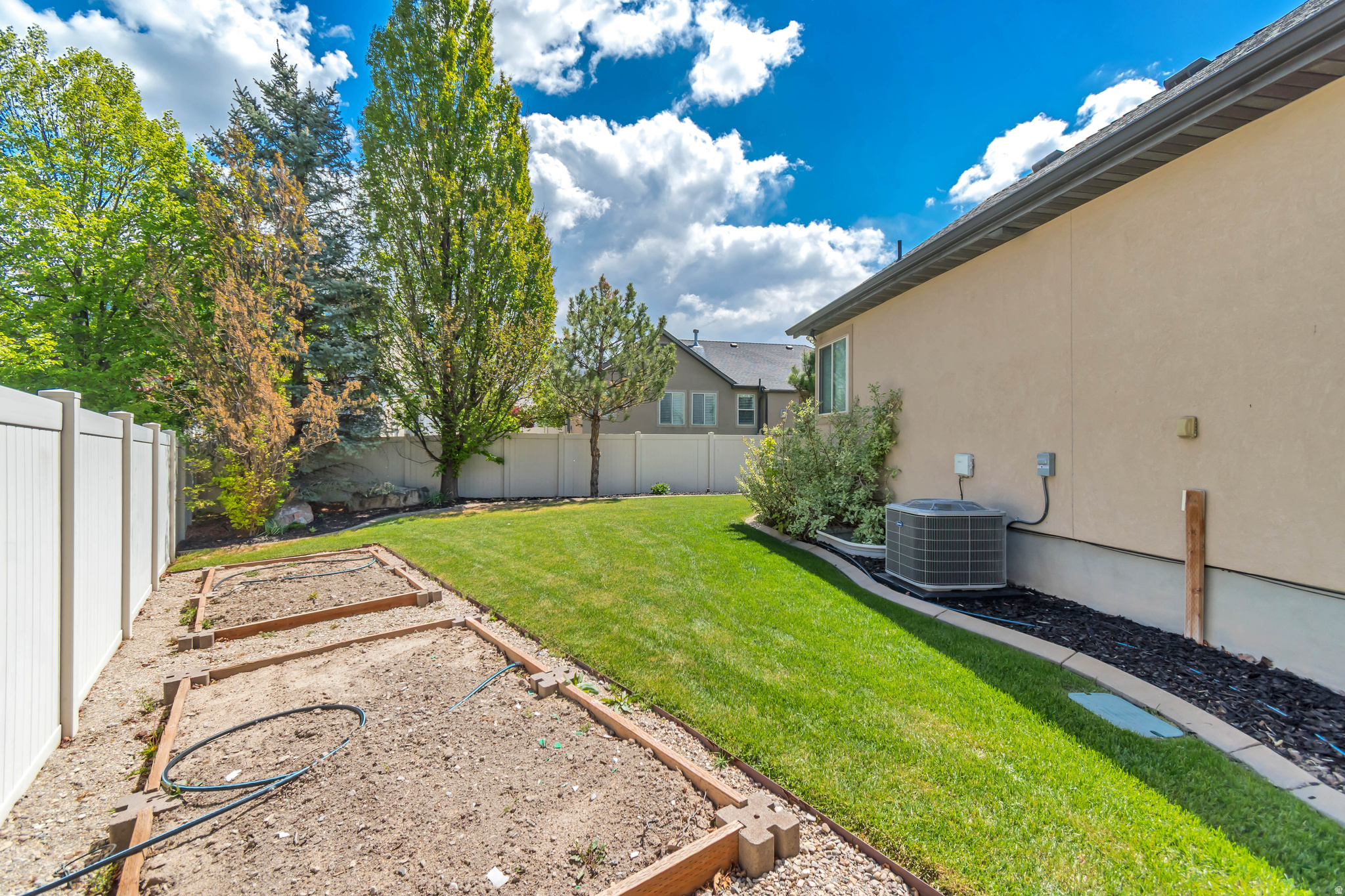 BELLEVUE - Residential