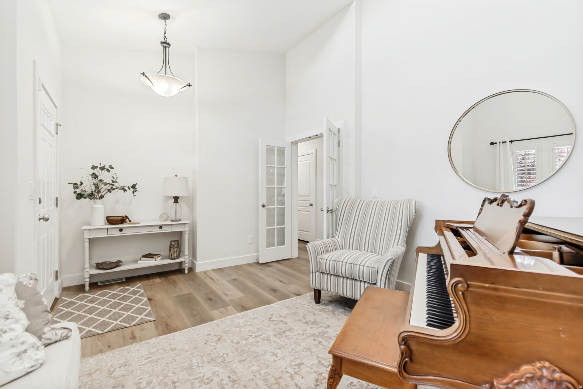 BELLEVUE - Residential