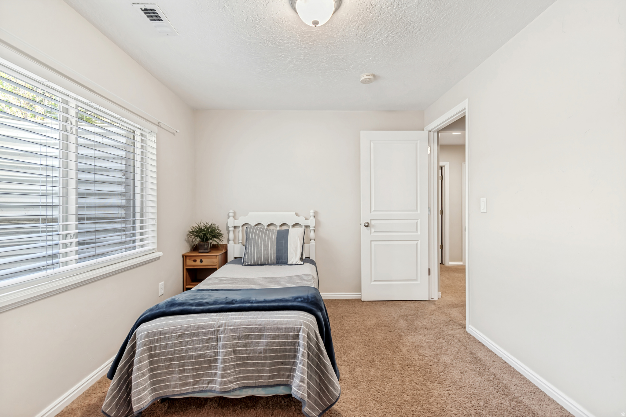 BELLEVUE - Residential
