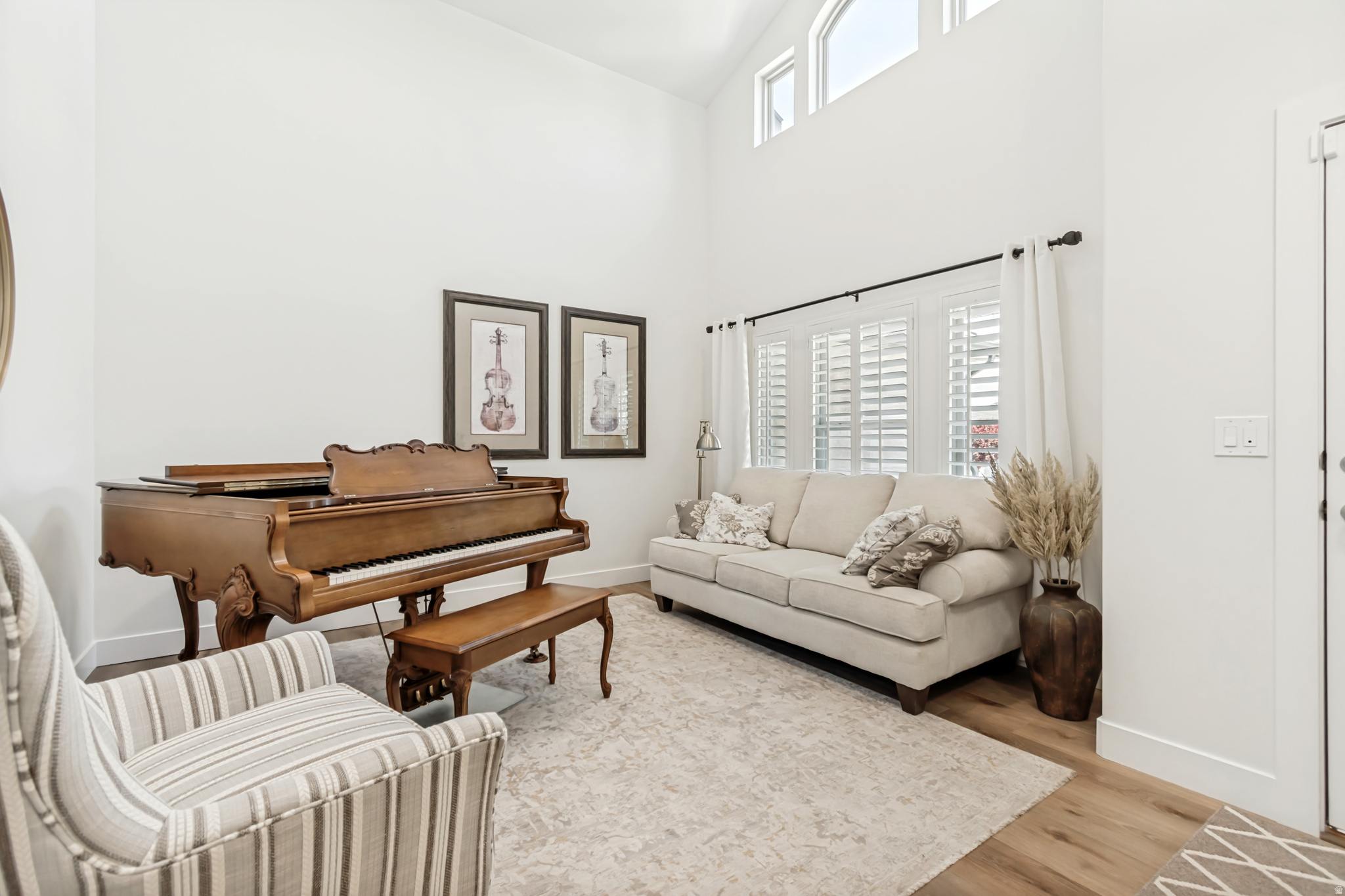 BELLEVUE - Residential
