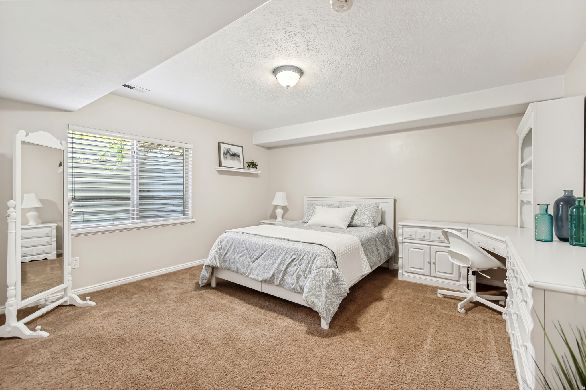 BELLEVUE - Residential