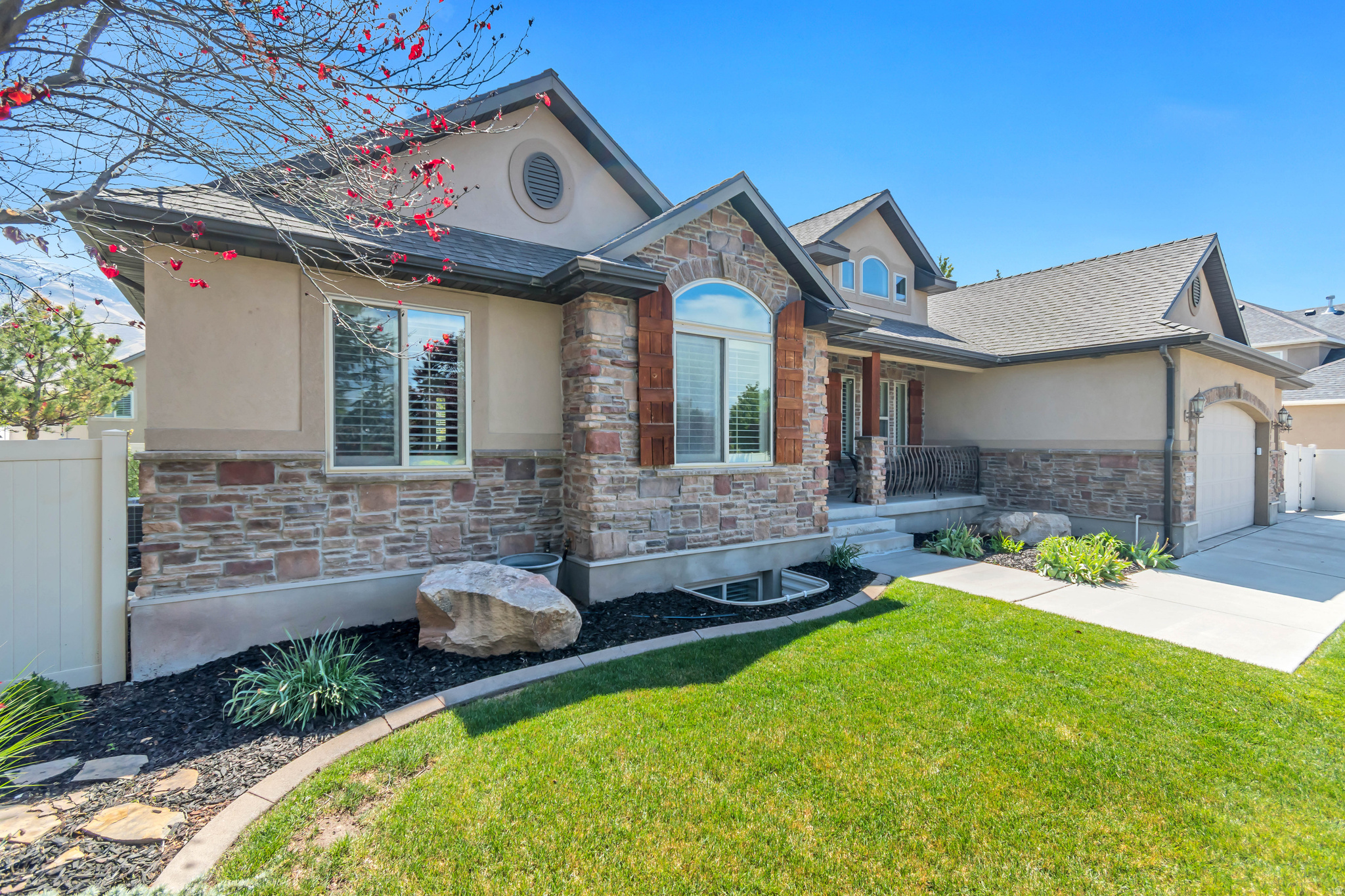 BELLEVUE - Residential