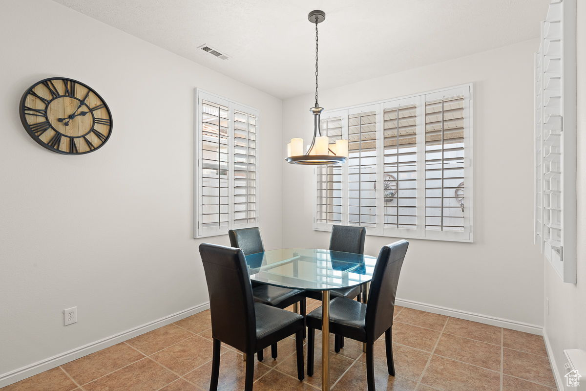 RIDGEPOINTE - Residential