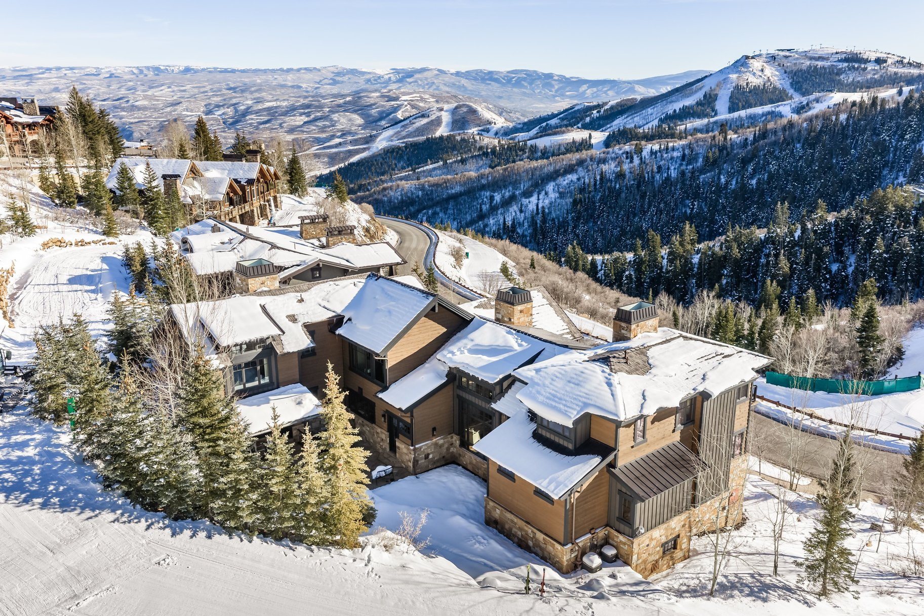 DEER CREST ESTATES - Residential