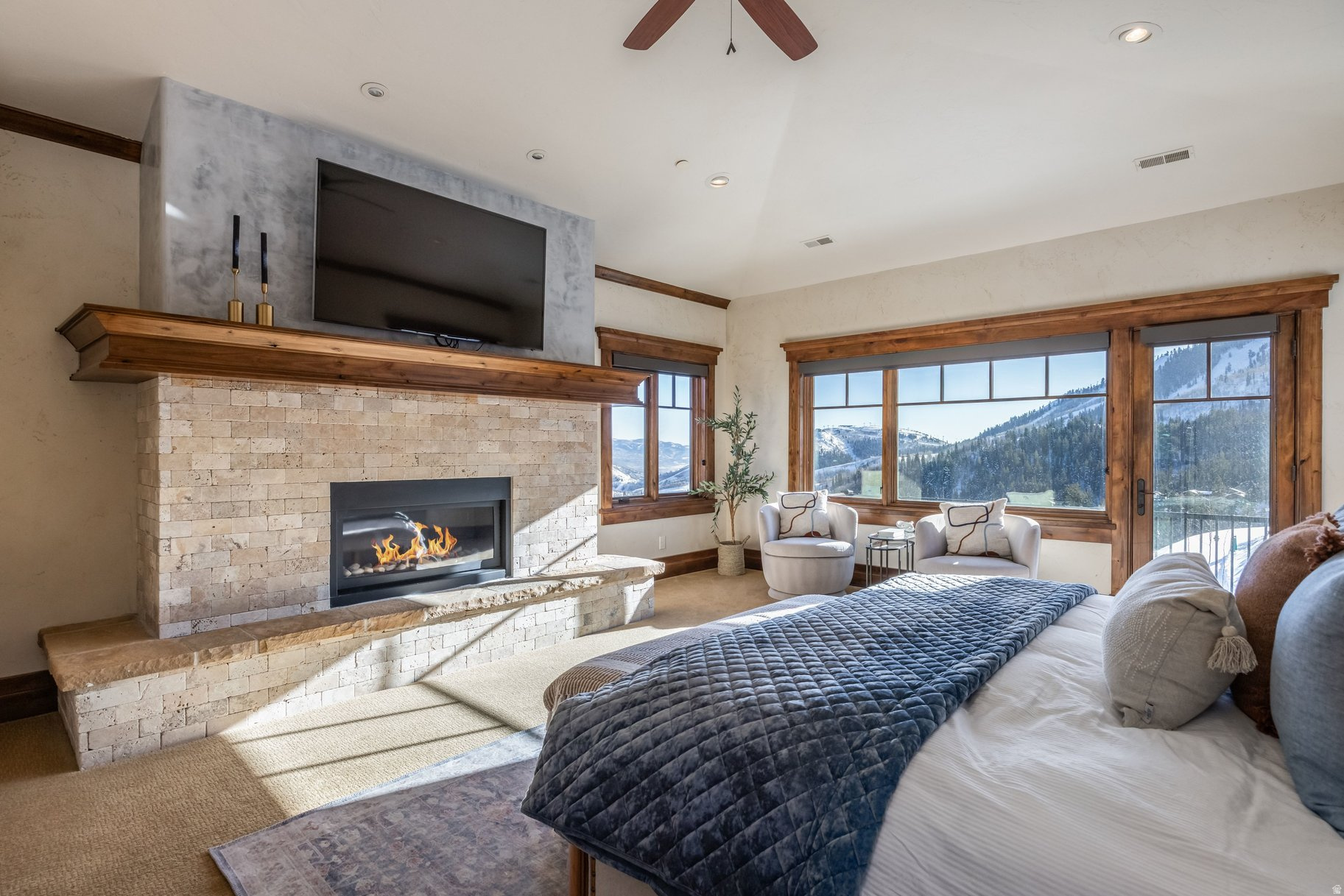 DEER CREST ESTATES - Residential